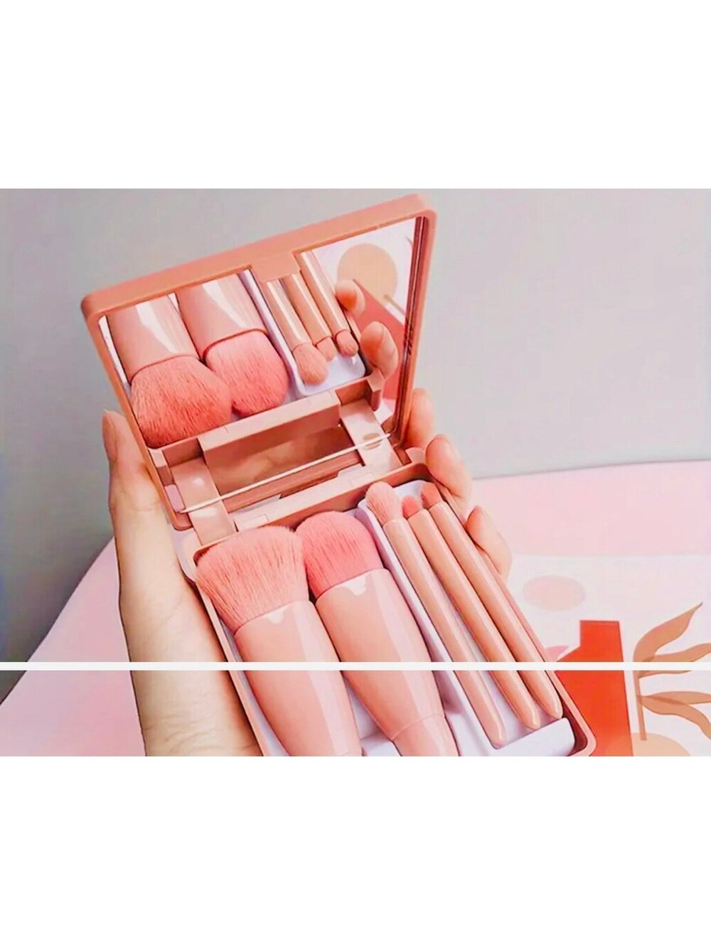 New - 5pcs Mini Makeup Brush Set with Mirror and Case - Pink